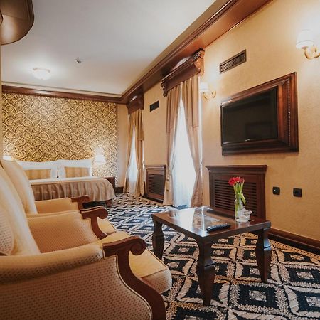 Historic Boutique Hotel Cattaro Bagian luar foto