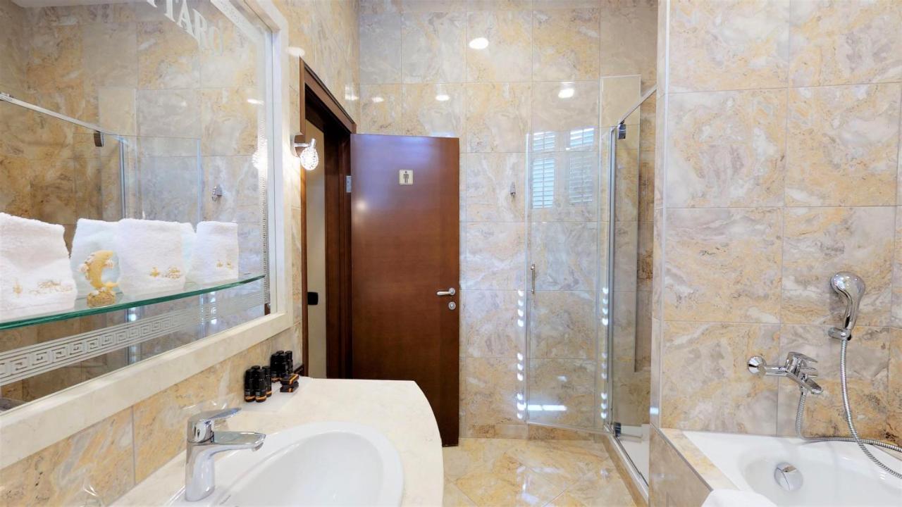 Historic Boutique Hotel Cattaro Bagian luar foto