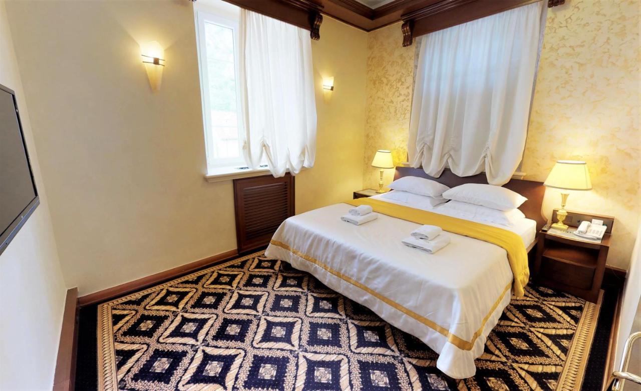 Historic Boutique Hotel Cattaro Bagian luar foto