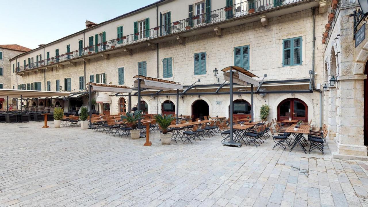 Historic Boutique Hotel Cattaro Bagian luar foto