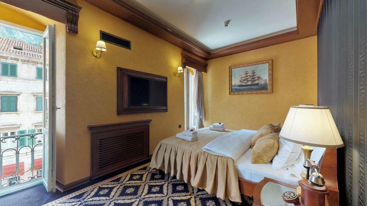 Historic Boutique Hotel Cattaro Bagian luar foto